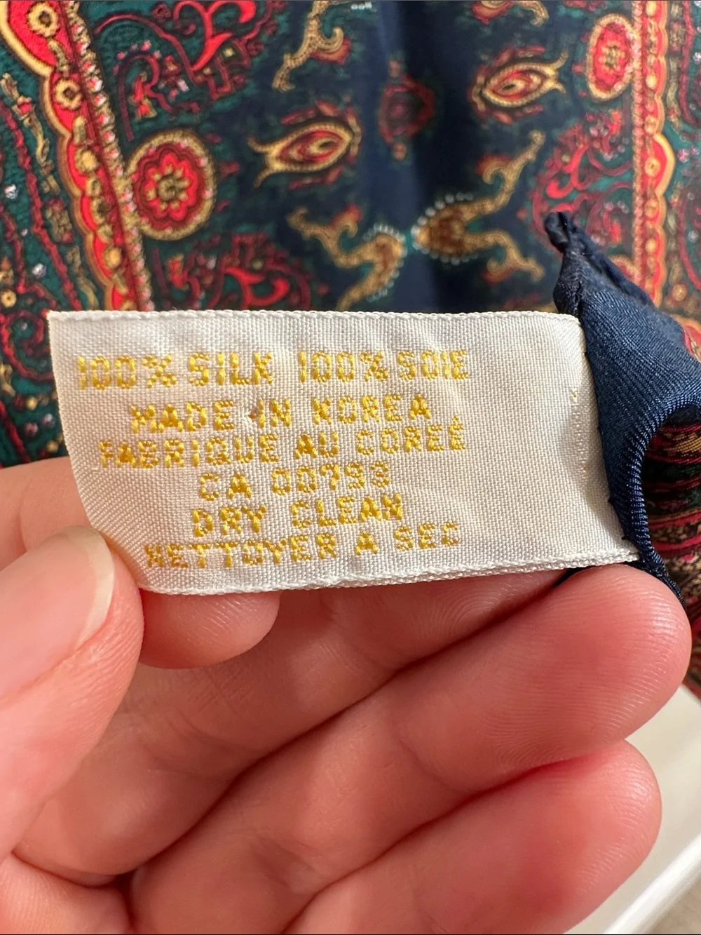 Elaine Gold for Collection XIIX 100% Silk Vintage Paisley Blue Red Women Scarf
